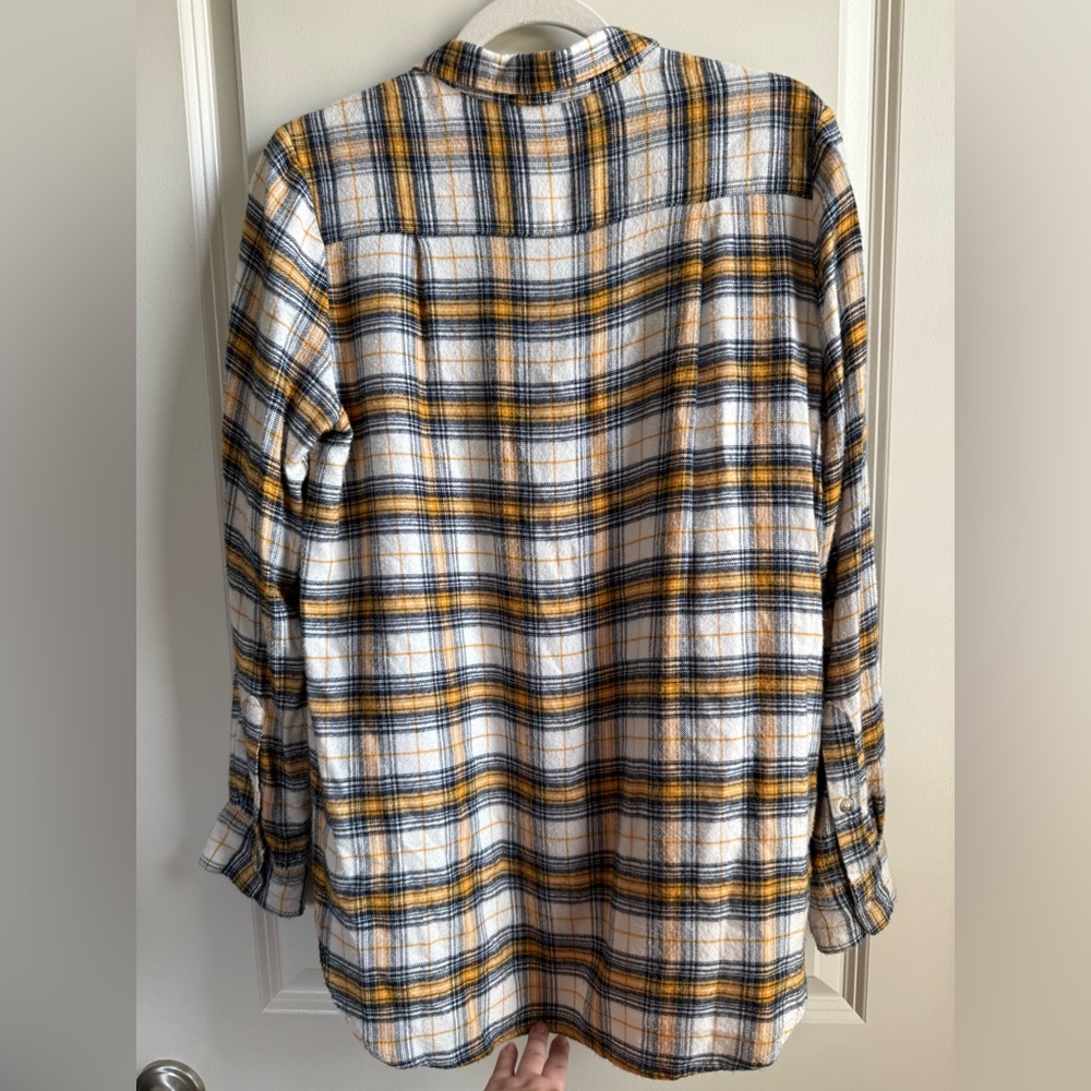 MELLODAY Checkered Flannel Shirt in Mustard and Navy - Picture 4 of 4